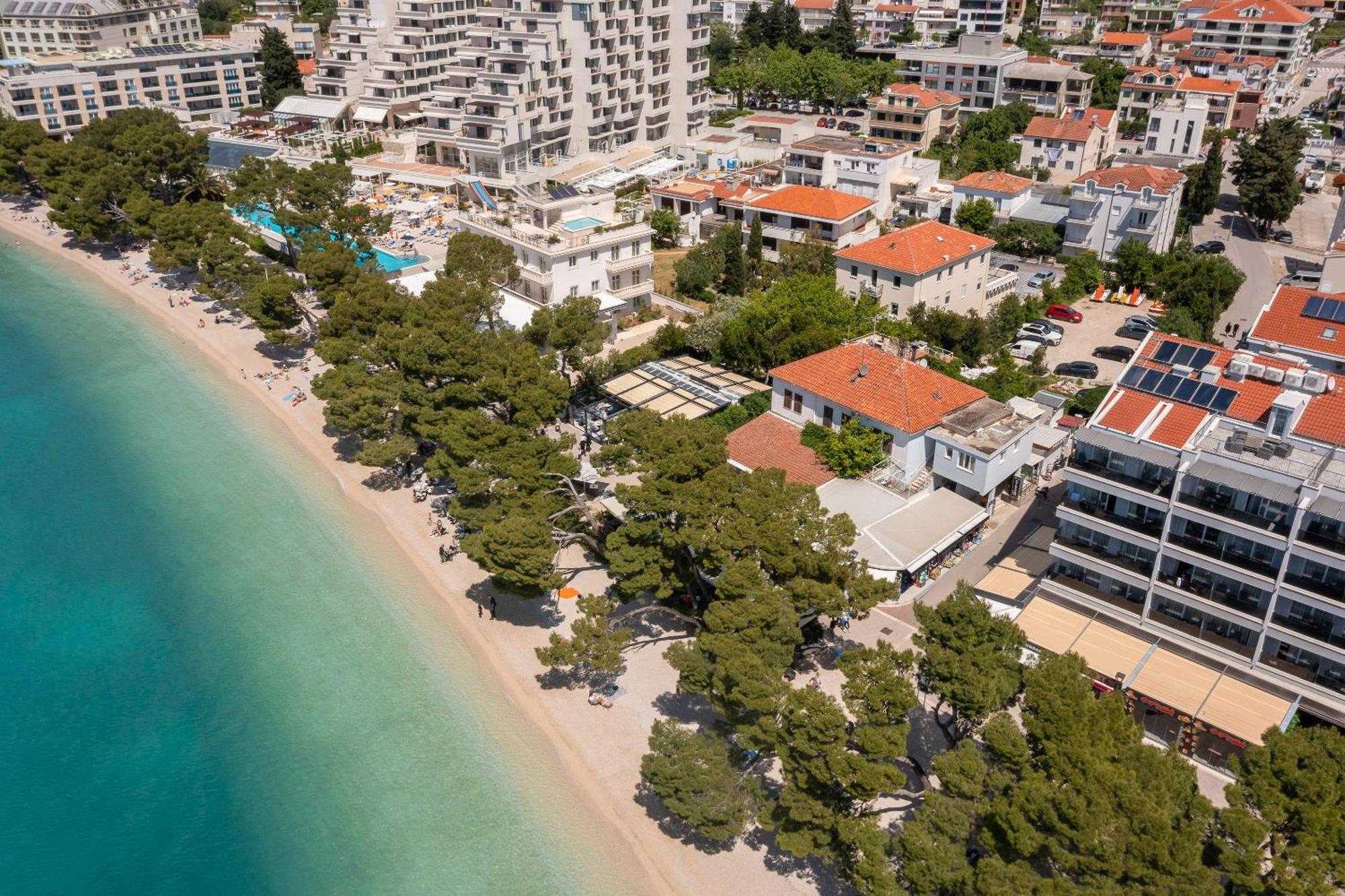 Beachfront Apartments Providenca With Free Parking Макарска Экстерьер фото