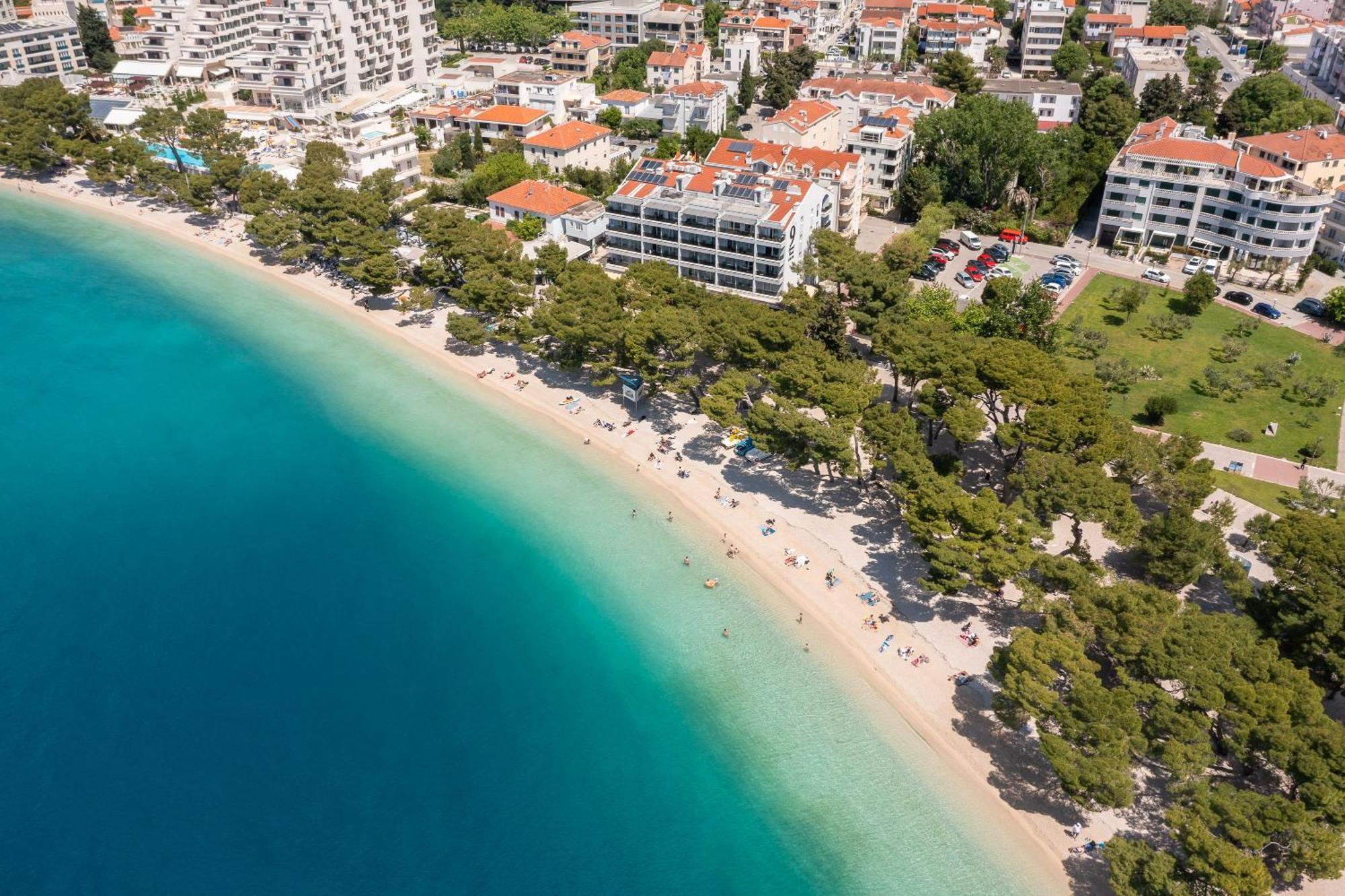 Beachfront Apartments Providenca With Free Parking Макарска Экстерьер фото