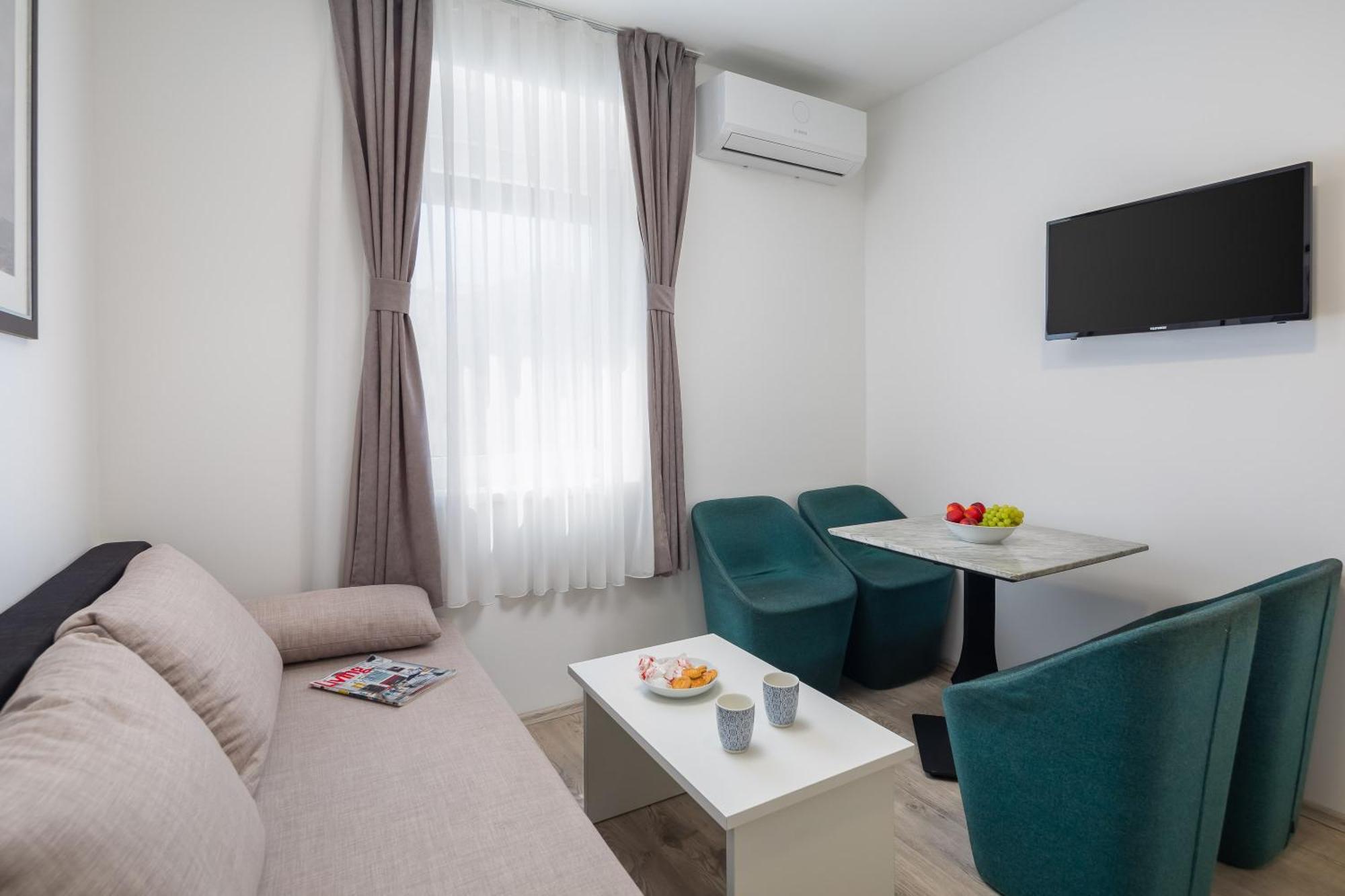 Beachfront Apartments Providenca With Free Parking Макарска Экстерьер фото